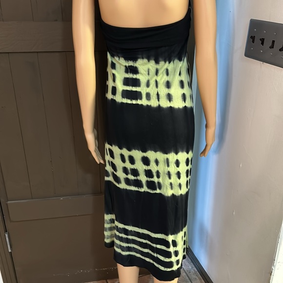 CLUB Z COLLECTION strapless midi dress or could use as a maxi skirt - Picture 2 of 3